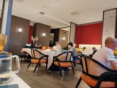 -鸽子侯·家宴·平价海鲜(绿地店)