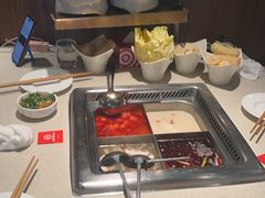 -海底捞火锅鲜切牛肉主题店(长寿路店)
