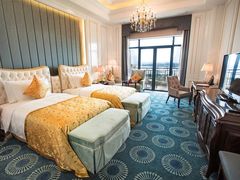 -湖北文旅洪宾红莲湖酒店