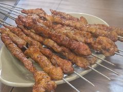 -亮亮面馆(经六路店)