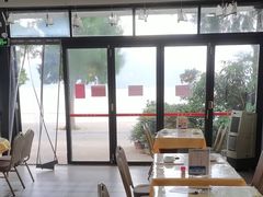 -鹏城人家海鲜酒家·23年老字号(较场尾店)