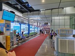 -奥冠体育华师附中恒温游泳馆