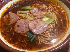 酸辣面-源一咖啡馆(麒麟巷步行街店)