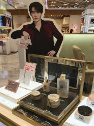 -奥伦纳素Erno Laszlo