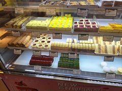 -蜂蝶来饼店(拱北总店)