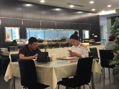 -天津波士信达奔驰4S店(卫津南路店)