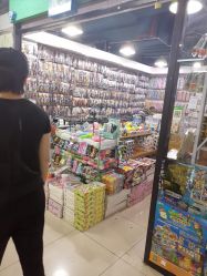 -百荣二期玩具城