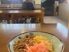 -阿依娘镇店豌杂面(三峡广场店)