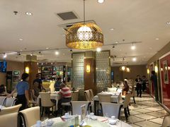 大堂-老人和饭店(打浦路店)