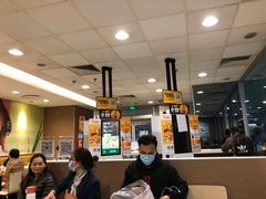 -麦当劳(轻轨曹杨路店)