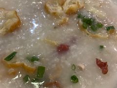 荔湾艇仔粥-卓粤拉肠(红庙店)