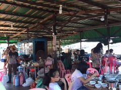 -海上驿站渔家菜馆