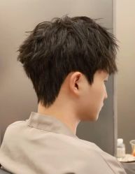-川和潮人