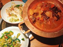 -吃饭皇帝大土家民族菜(正大广场店)