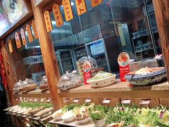 -野山舂·贵州现舂酸汤火锅(鸿通城店)