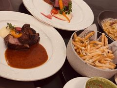 -22ºN BISTRO西餐&酒馆(石奥商业街店)