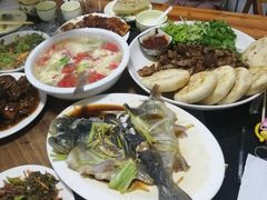 -北京龙庆四季香农家饭庄·灶台鱼·碳烤虹鳟鱼(龙庆峡店)