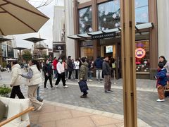 -比斯特上海购物村精品奥特莱斯