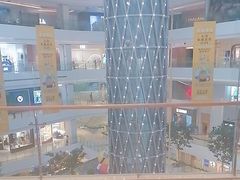 -LuOne凯德晶萃广场(徐家汇路店)