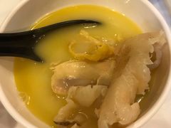 -鲜入围煮花胶鸡海鲜火锅