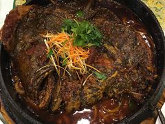 -红高粱大酒店(宁山东路店)