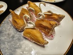 天鹅榴莲酥-南园酒家(前进路店)