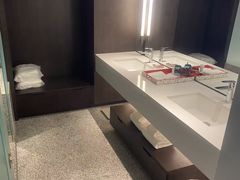 -上海外滩茂悦大酒店