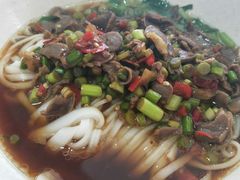 酸辣鸡杂粉-肆姐面粉馆(坡子街店)