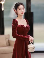 -NaNa婚纱礼服馆