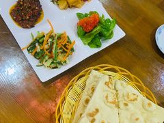 锡伯大饼-萨宁音登锡伯风味餐厅(一楼店)