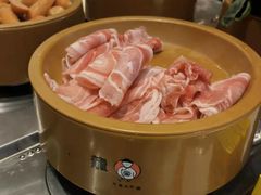 -龍歌自助小火锅(市南金茂湾店)