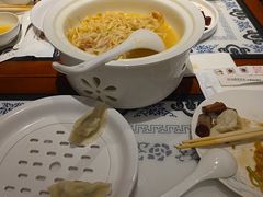 -东方饺子王臻味餐厅(新嘉坡城店)