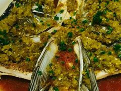 剁椒鱼头-亢龙太子酒轩(东湖店)