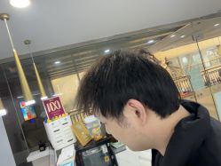 -镁连社·美联社