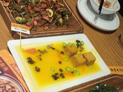 -隔壁老王·家常云南菜(花巷店)