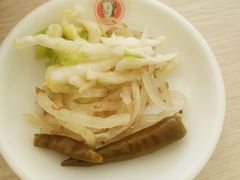 -闫家驴肉老店(华电一校店)