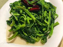 -铜锣湾·有麝自然香(重庆新天地店)