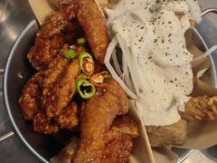 炸鸡翅一半一半-富乐满韩国正宗炸鸡韩国料理(虹泉路店)