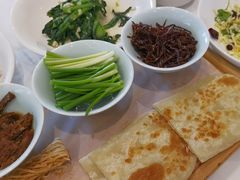 烙饼撒子卷带鱼-大鸭梨烤鸭(石佛营店)