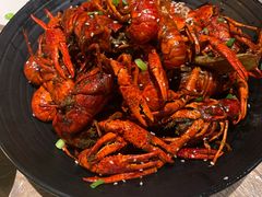 -巴厘龙虾·榜首油焖大虾(音乐学院·沿江酒馆店)