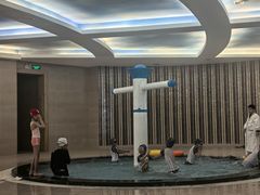 -秦皇国际大酒店健身中心