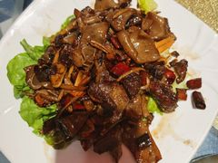 红烧小肉-燕青小馆(东园大厦店)