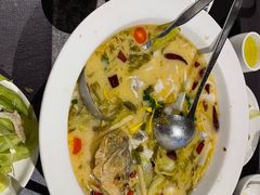 -花溪雨·森林餐厅(石基店)