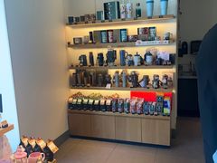 -星巴克臻选(青岛麦凯乐分店)