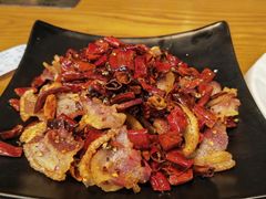 -隔壁老王·家常云南菜(花巷店)