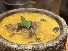 阿坝石锅牦牛肉-敏珠拉姆藏餐·南京厨房(富春江东街店)