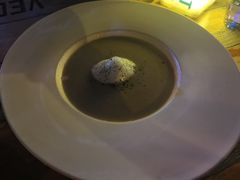 奶油蘑菇汤&nbsp;mushroom&nbsp;soup-MARU玛露音乐餐厅(大学路店)