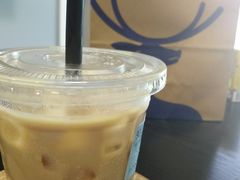 -瑞幸咖啡(八卦岭工业店)