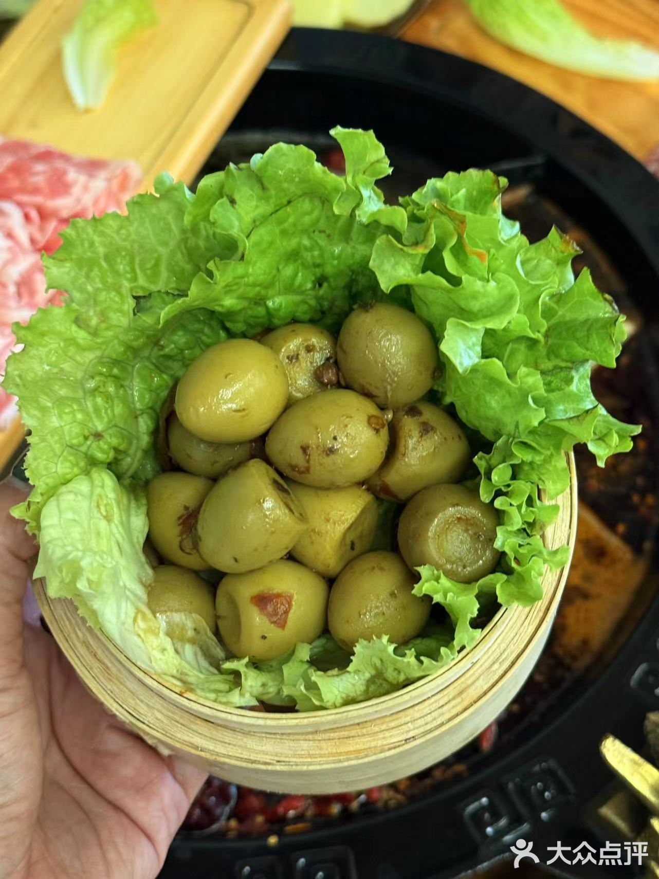 五一还去什么重庆，来青岛这家“戏精火锅店”