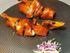 秘制吊烧乳鸭仔-长禧家·珑厨(东山口店)
